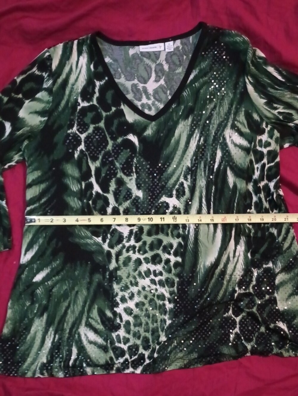 Susan Graver Green Animal-Print V-Neck Long Sleeve Top With Sequins Woman's XL - Picture 3 of 10